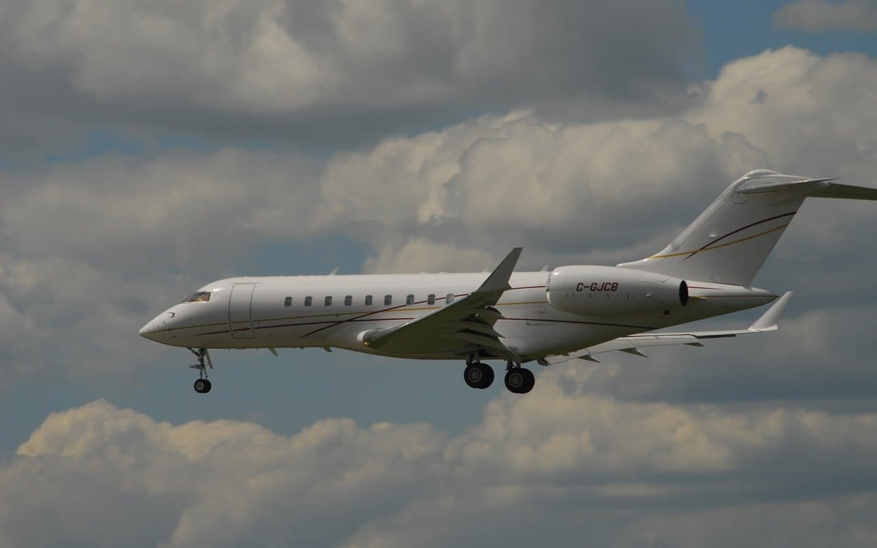 A private jet on approach